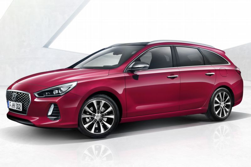Elegance exteriéru a vnitřní prostornost, to jsou trumfy nové generace kombíku i30.