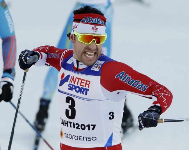 Kanadský běžec Alex Harvey.
