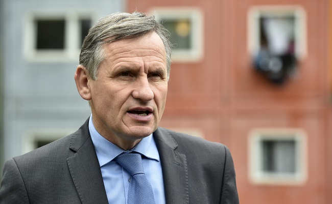 Senátor a hejtman Zlínského kraje Jiří Čunek. Senátor a hejtman Zlínského kraje Jiří Čunek.