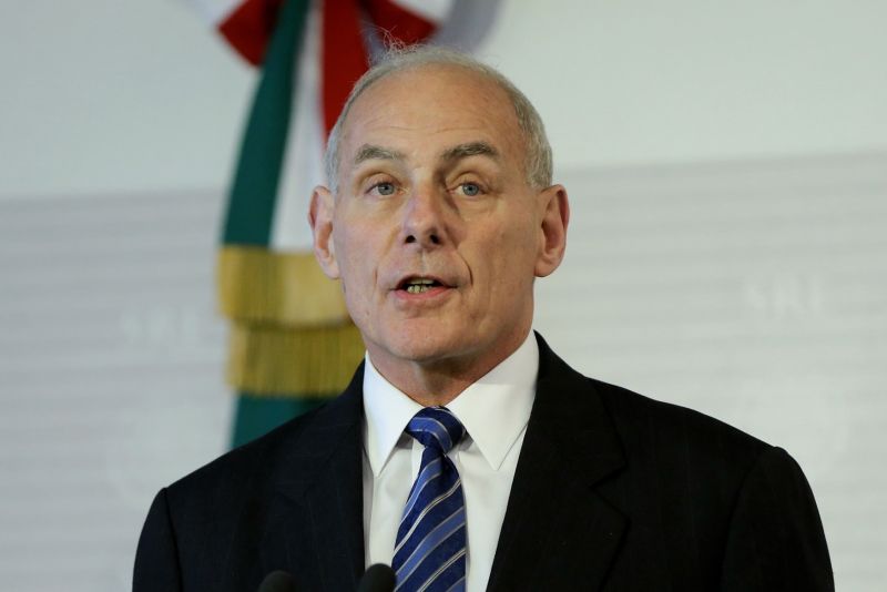 Americký ministr vnitřní bezpečnosti John Kelly. Americký ministr vnitřní bezpečnosti John Kelly.