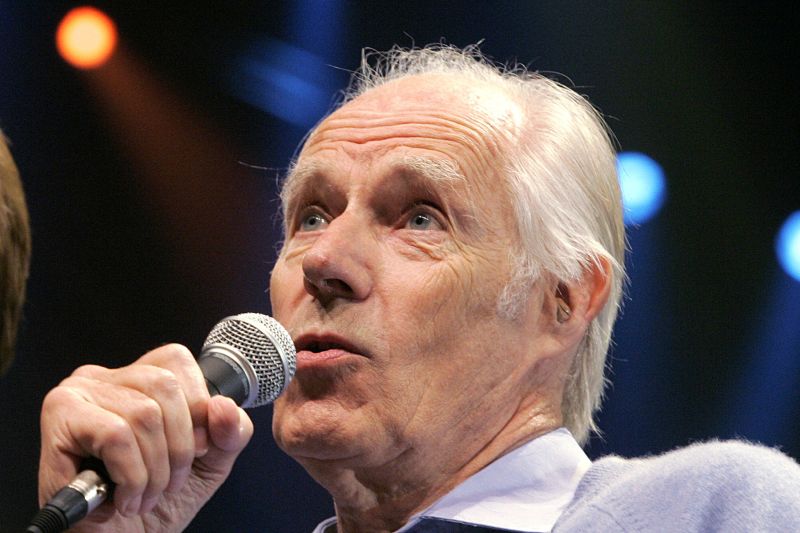 Producent bývalé skupiny Beatles George Martin.
