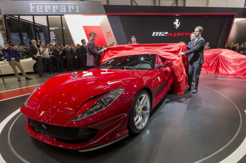 Ferrari 812 Superfast. Ferrari 812 Superfast.