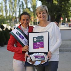 Olga Plachá, prezidentka České jezdecké federace (vpravo) na Poháru národů.