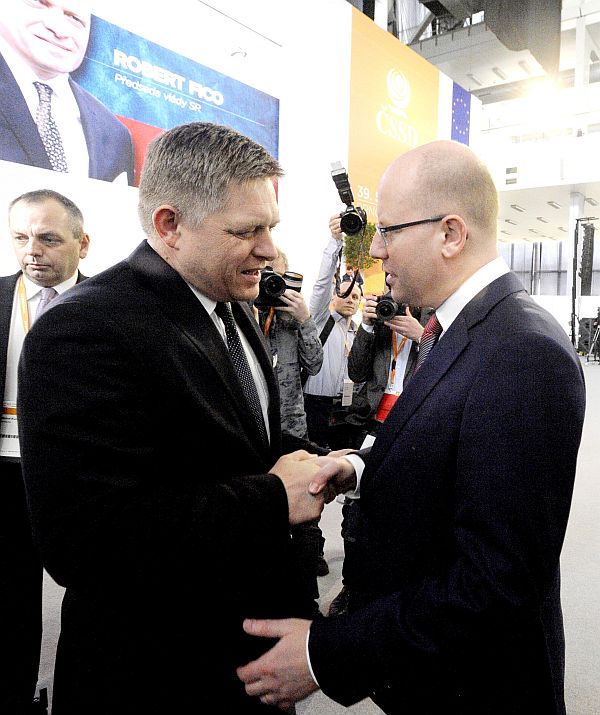 Slovenský premiér Robert Fico a Bohuslav Sobotka.