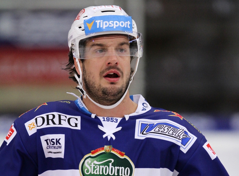Hokejista Komety Martin Zaťovič.