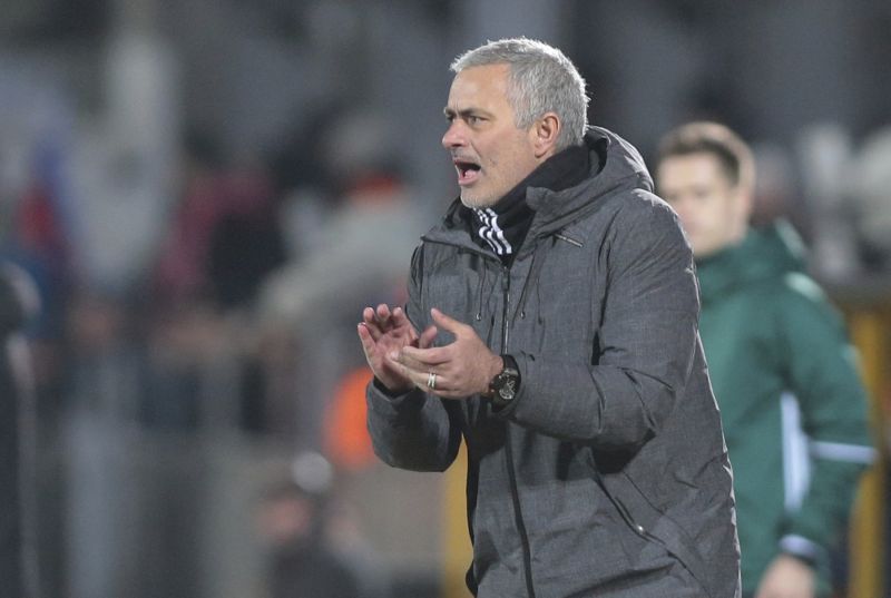 José Mourinho při utkání v Rostově.