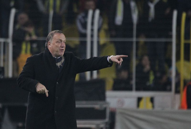 Trenér Dick Advocaat. 