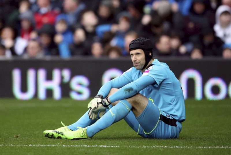 Fotbalový brankář Petr Čech je momentálně zraněný.