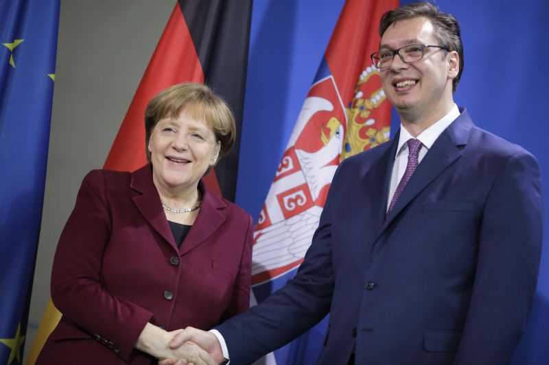 Srbský premiér Aleksandar Vučić s německou kancléřkou Angelouo Merkelovou.