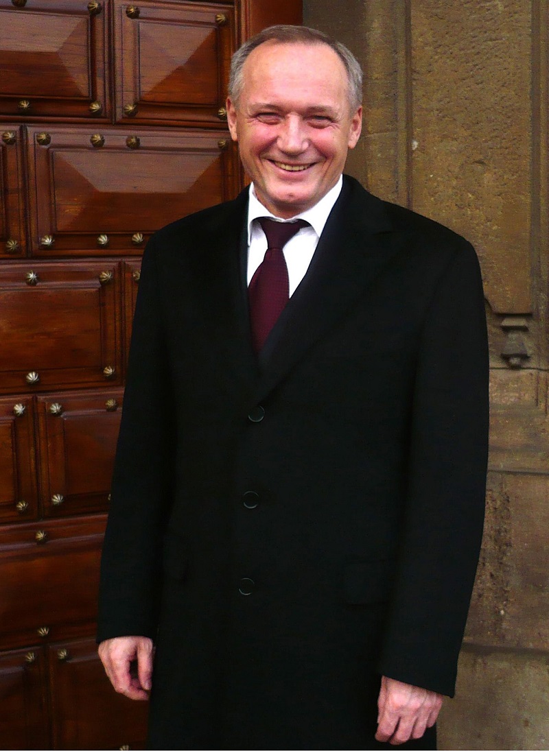 Uladzimir Njakljajev, jeden z hlavních opozičních vůdců a prezidentský kandidát ve volbách v roce 2010.