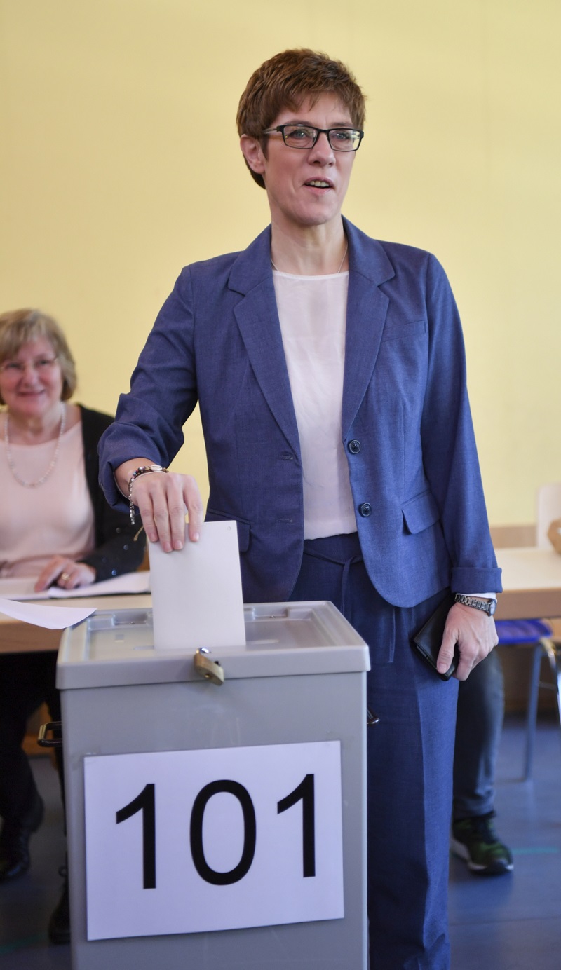 Současná šéfka sarské vlády Annegret Krampová-Karrenbauerová.
