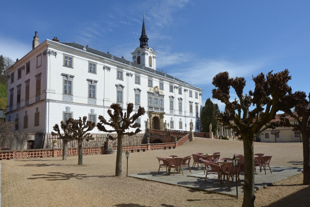 Státní zámek Lysice zahájí o víkendu turistickou sezonu. Státní zámek Lysice zahájí o víkendu turistickou sezonu.