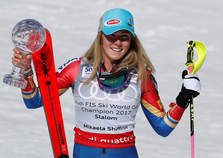 Americká sjezdařka Mikaela Shiffrinová si v letošní sezoně vydělala ze zimních sportovců nejvíc. 