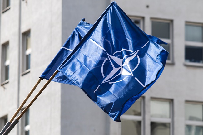 Vlajka NATO.