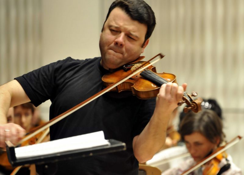 Ukrajinský houslista Vadim Gluzman.