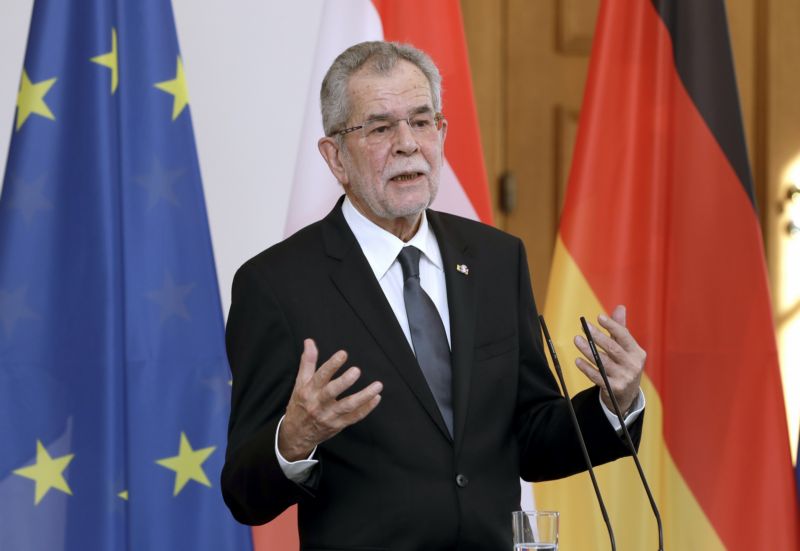 Rakouský prezident Alexander Van der Bellen. Rakouský prezident Alexander Van der Bellen.