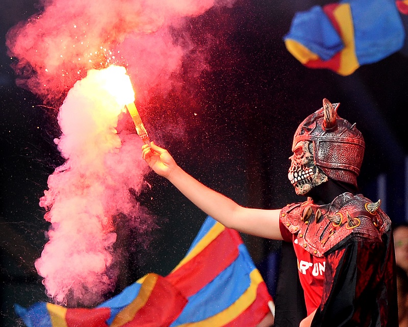 Fanoušci Sparty Praha si odpykají trest.