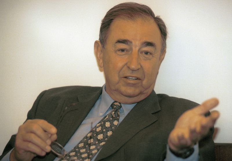Chirurg Vladimír Kočandrle na snímku z roku 2001.