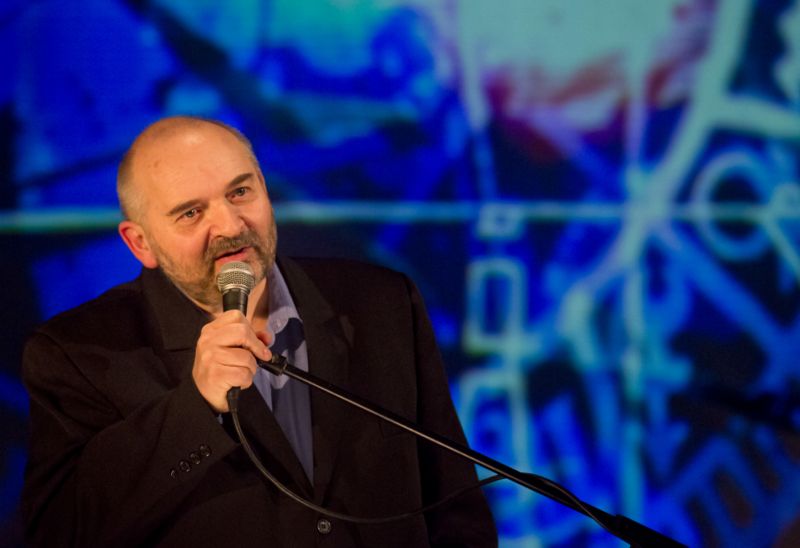 Písničkář Jan Burian.