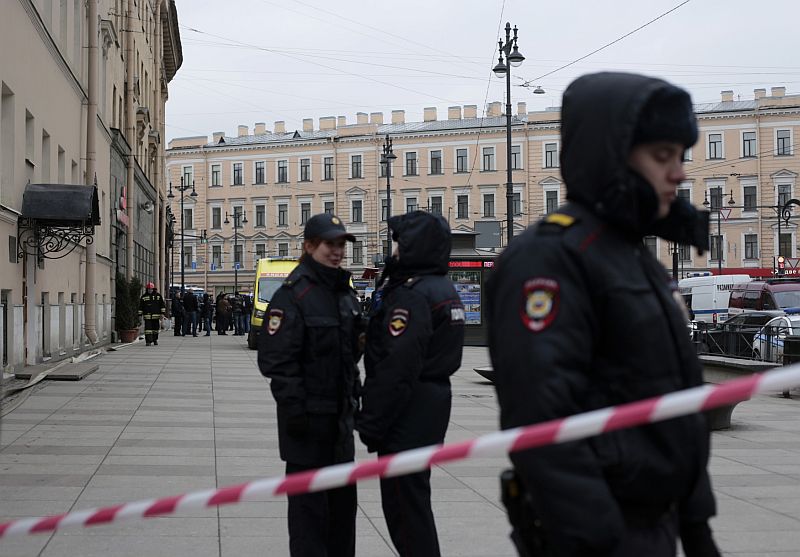 Ruská policie v Petrohradu.