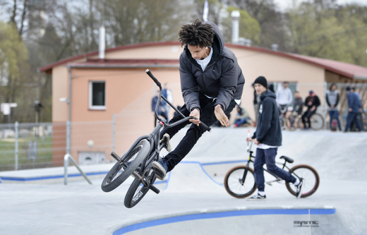 Zahájení provozu nového skateparku v Tachově.