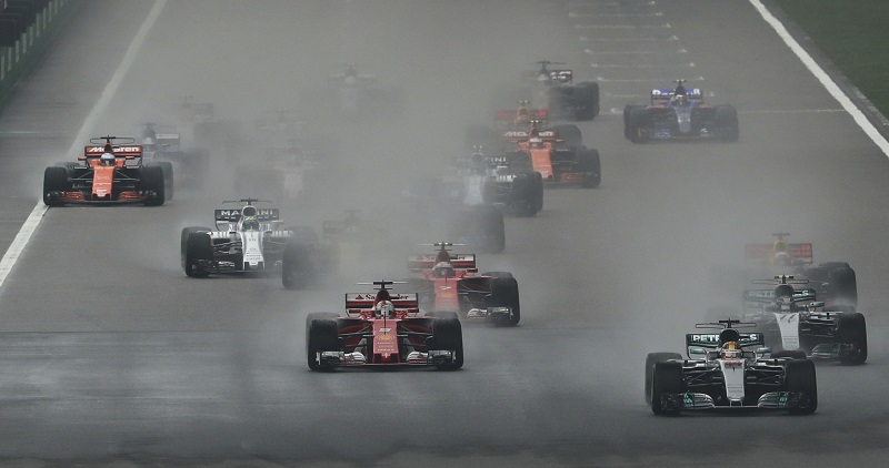 Deštivou VC ovládl Brit Hamilton. Deštivou VC ovládl Brit Hamilton.