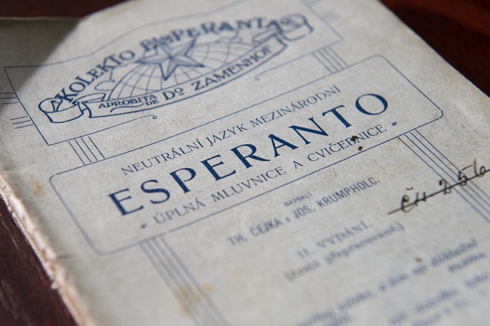 Esperanto má v Česku stovky příznivců.