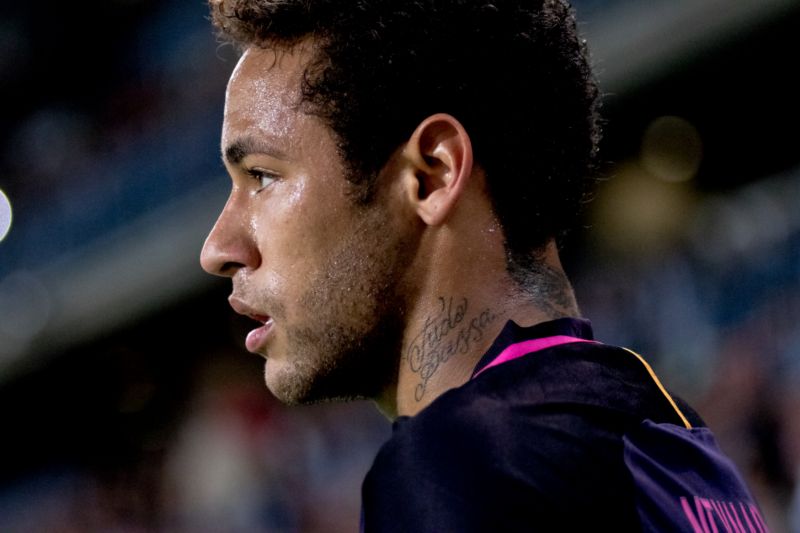Fotbalista Neymar. Fotbalista Neymar.