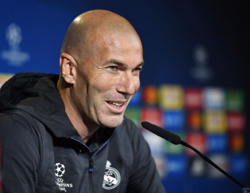 Trenér Realu Madrid Zinédine Zidane.