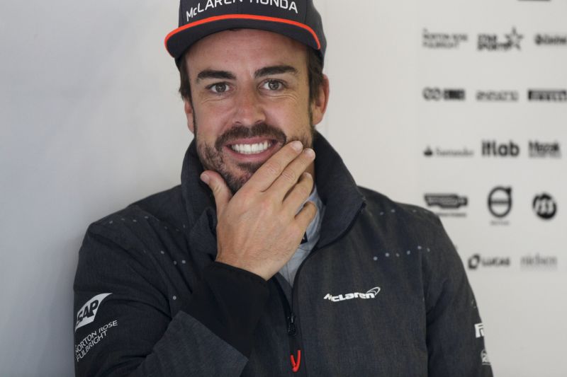 Fernando Alonso vymění formuli za vůz IndyCar. Fernando Alonso vymění formuli za vůz IndyCar.