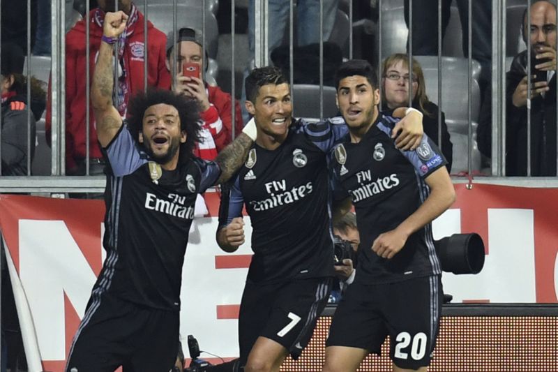 Hráči Realu přehráli v Německu Bayern Mnichov. Hráči Realu přehráli v Německu Bayern Mnichov.
