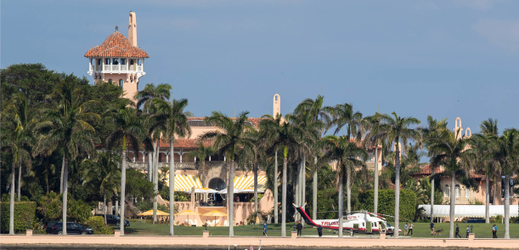 Letovisko Donalda Trumpa na Floridě.