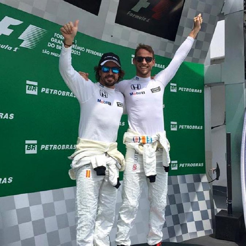 Jensen Button a Fernando Alonso