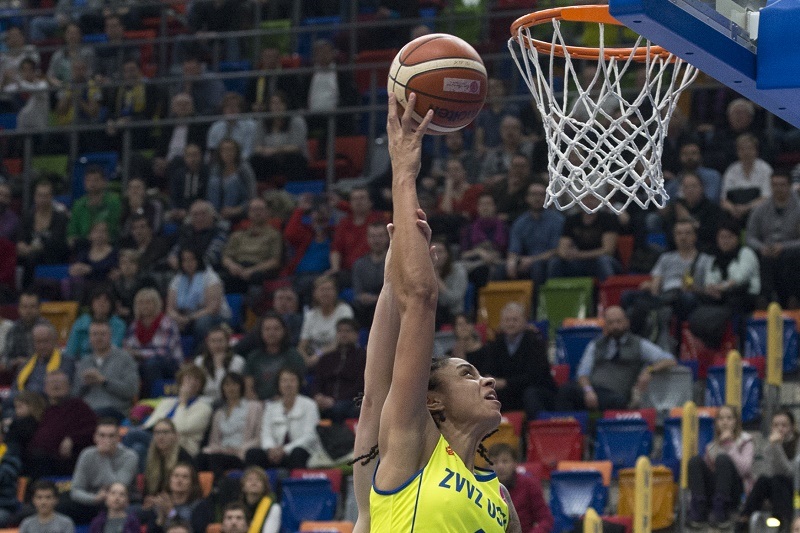 Basketbalová hráčka ZVVZ USK Praha Candice Dupreeová