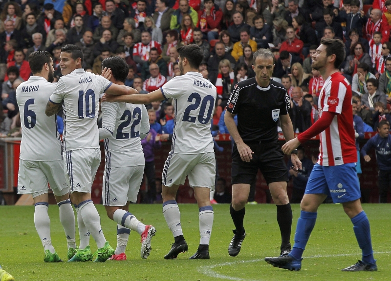 Real Madrid proti Gijónu.