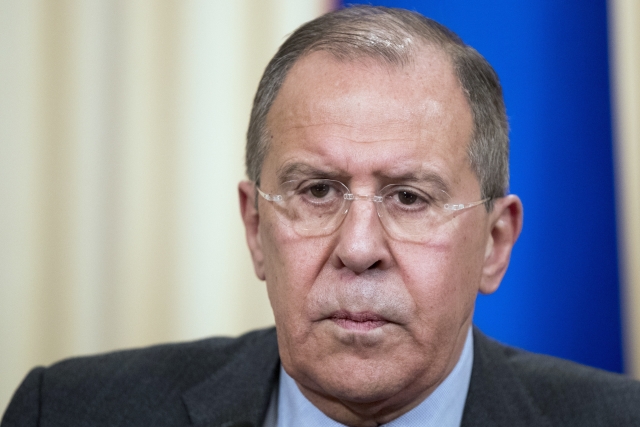 Ruský ministr zahraničí Sergej Lavrov. Ruský ministr zahraničí Sergej Lavrov.