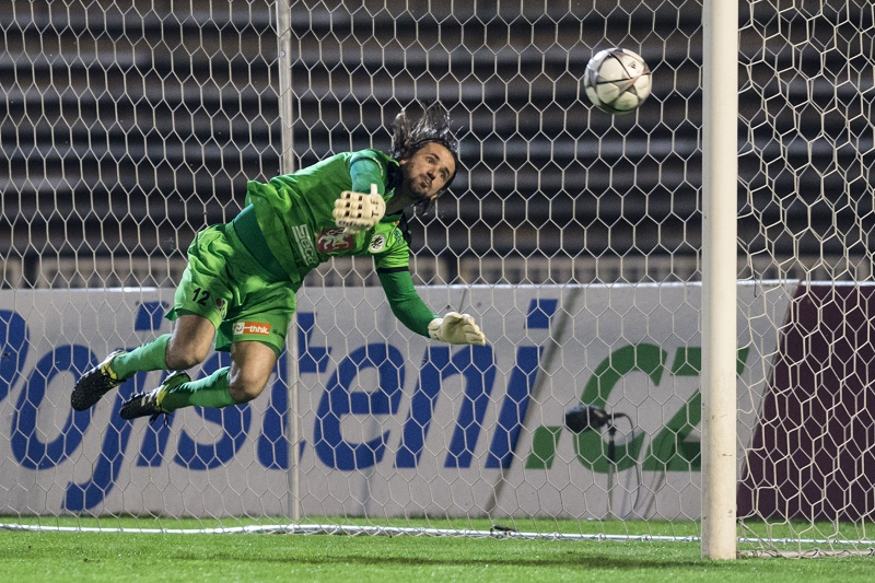 Brankář Hradce Králové Radim Ottmar