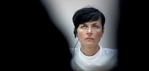 Pražská vrchní státní zástupkyně Lenka Bradáčová. Pražská vrchní státní zástupkyně Lenka Bradáčová.