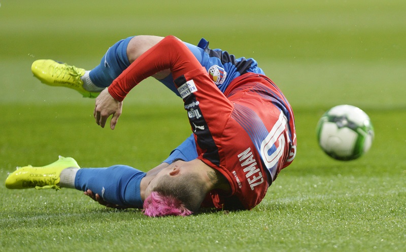 Martin Zeman si vymodlil penaltu. Martin Zeman si vymodlil penaltu.