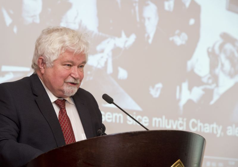 Expremiér Petr Pithart.