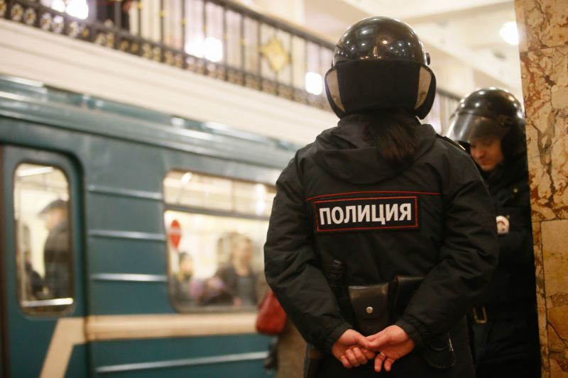Ruská policie zadržela bratra organizátora útoku v Petrohradu.
