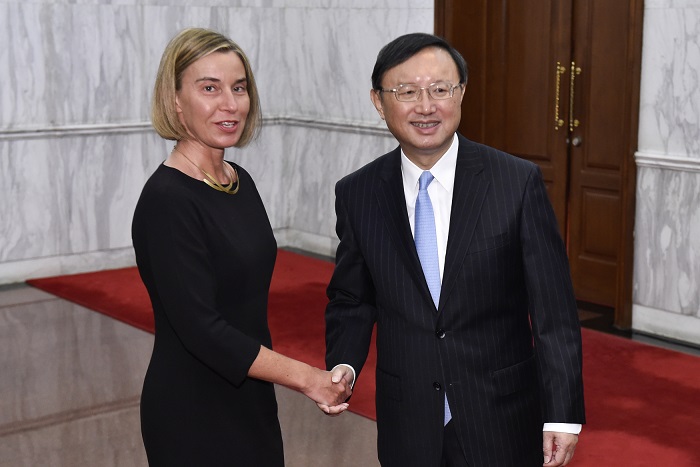Šéfka unijní diplomacie Federica Mogheriniová v Pekingu.