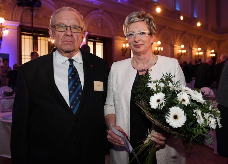 Předsedkyně představenstva společnosti U & Sluno a prezidentka Svazu obchodu a cestovního ruchu ČR Marta Nováková a předseda představenstva výrobního družstva Kovobel Emil Beber.