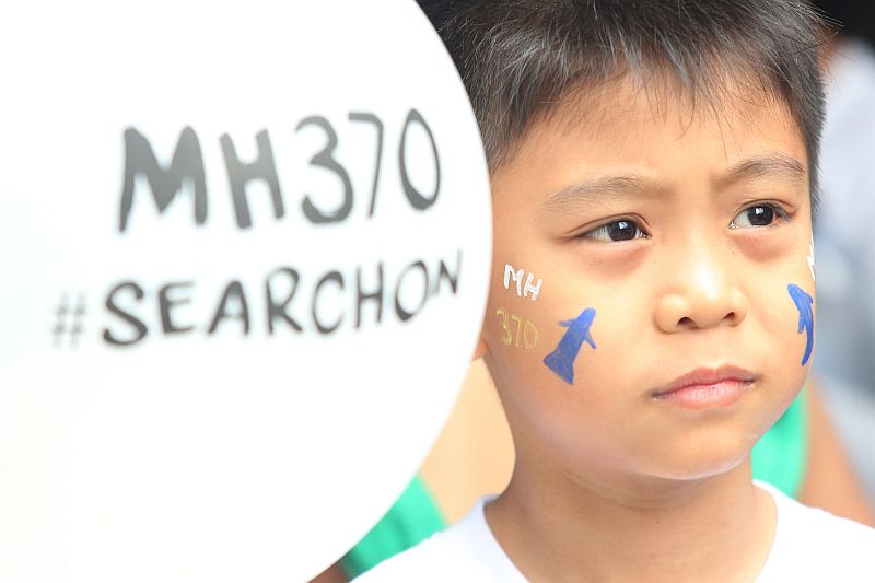 Let MH370 s 239 lidmi na palubě zmizel v březnu 2014 na trase z Kuala Lumpuru do Pekingu, tříleté pátrání v lednu skončilo.