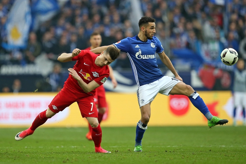 Lipsko v zápase se Schalke. 