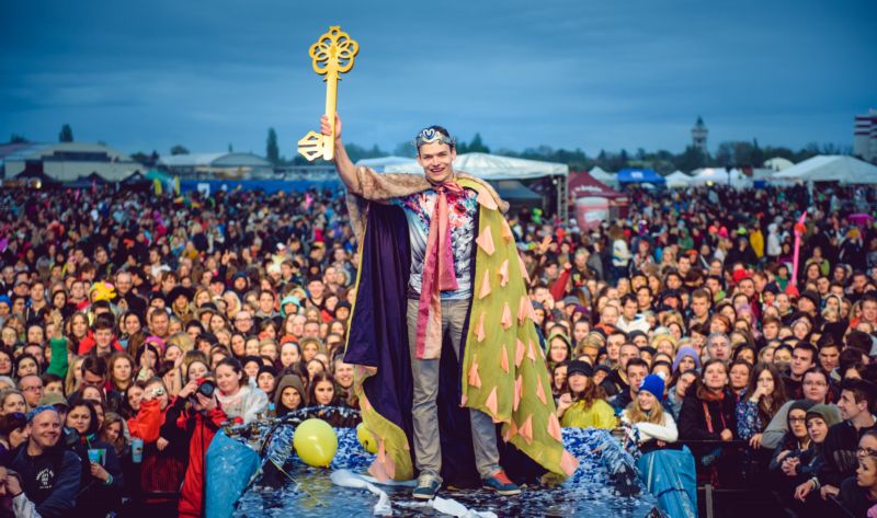Studentský festival Majáles se letos koná v Hradci Králové, Praze a Brně.