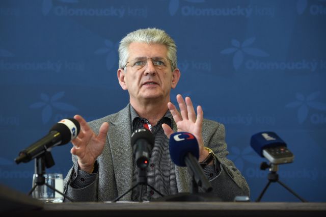 Bývalý olomoucký hejtman Oto Košta vystoupil z hnutí ANO.
