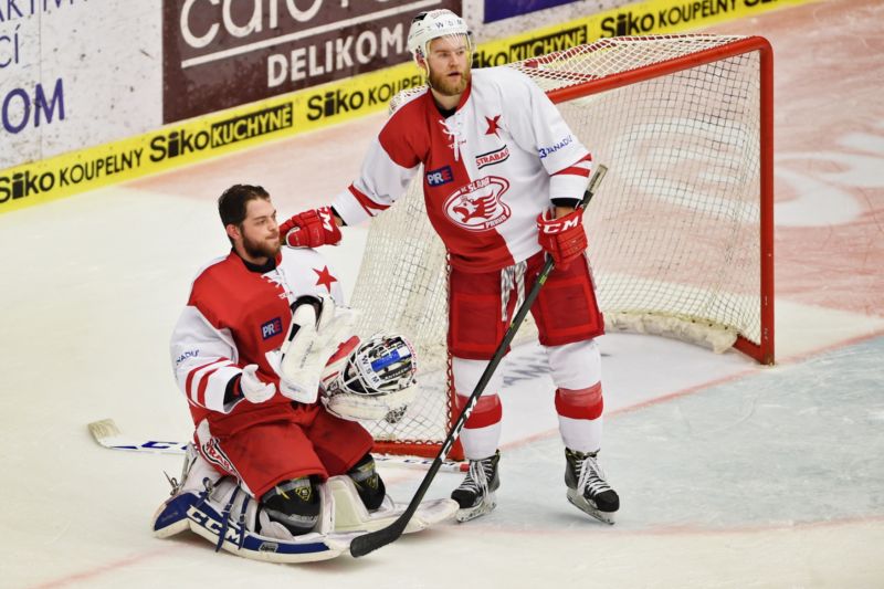 Situace v hokejové Slavii se neustále vyostřuje.