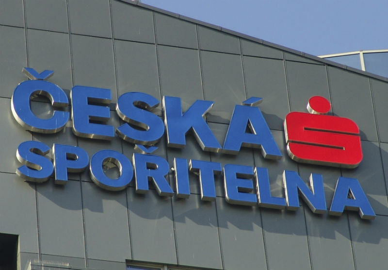 Česká spořitelna je největší banka v ČR podle počtu klientů, kterých má 4,7 milionu (ilustrační foto). 