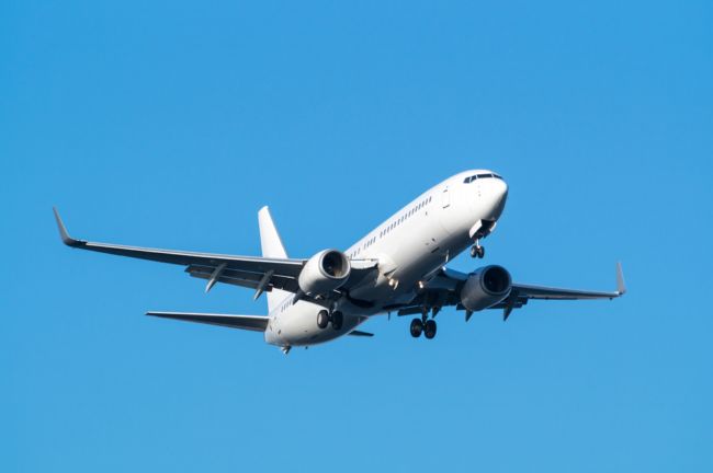 Boeing 737-800. Boeing 737-800.